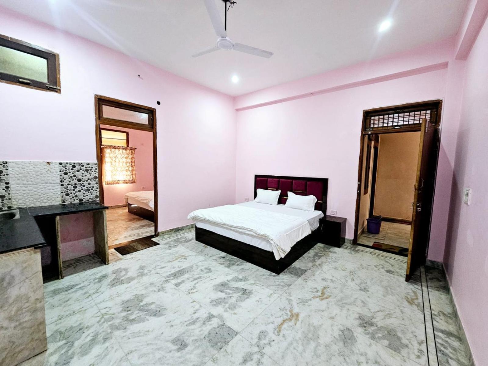 Divy Dhaam * Vrindavan